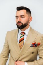 Costum Bărbați Crem Vitale Două Rânduri Elegant 88% Lana Super 160’s - imagine 3