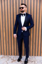 Costum Mire & Nas Smoking Bleumarin 88% Lana Super 160’s