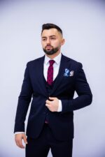 Costum Albastru Bleumarin Business & Elegant - imagine 3