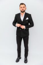 Costum Barbati Negru La Două Randuri De Butoni Metalici - imagine 3